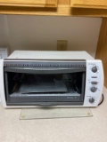 Black & Decker Countertop Toaster Oven