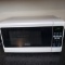 Small Sunbeam Countertop Microwave - Works