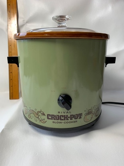 Vintage Green and Brown 3.5 Quart Rival Crock Pot Slow Cooker