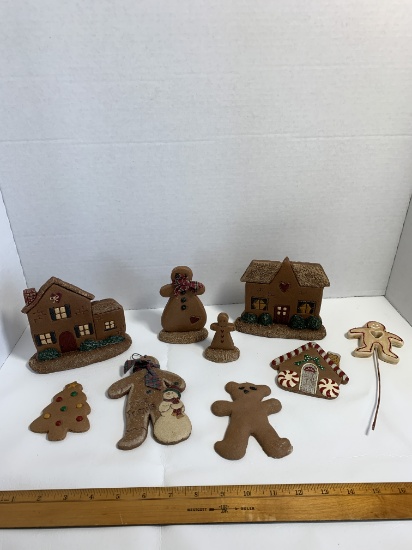 Lot of Gingerbread Home Décor