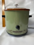 Vintage Green and Brown 3.5 Quart Rival Crock Pot Slow Cooker
