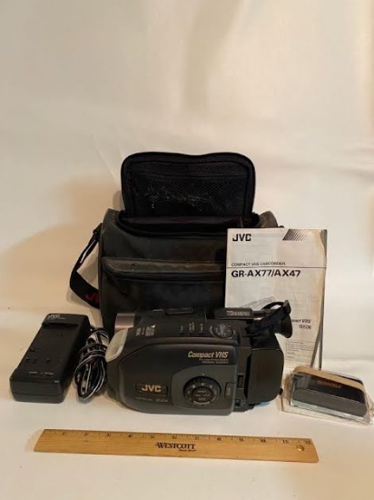Vintage JVC GR AX77 Video Recorder in Carrying Case