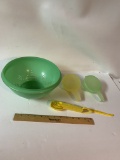 Vintage Lot of Tupperware - Measuring Spoons, Bowls, Strainer