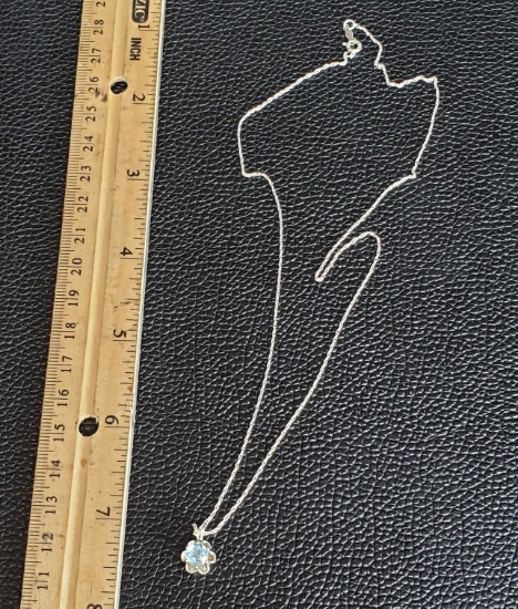 Sterling Silver Necklace with Aquamarine Pendant