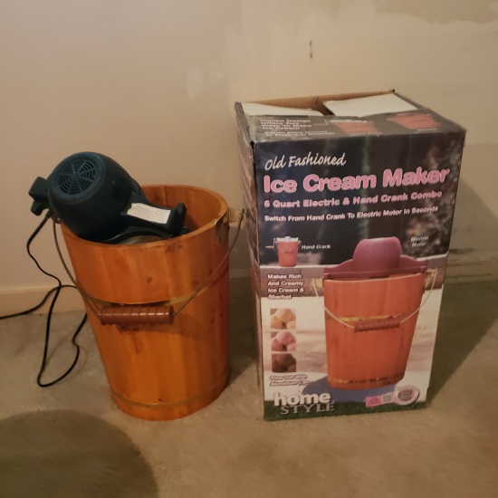 Large Old Fashioned Ice Cream Maker - Hand or Electric Churn