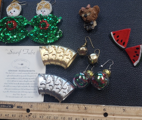 Lot of Assorted Jewelry