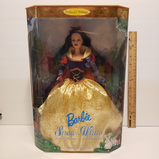 Snow White Barbie - New