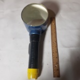 Lighted Magnifying Glass - Works