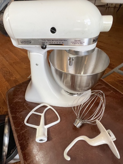 KitchenAid Mixer with Attachments Model K45SS