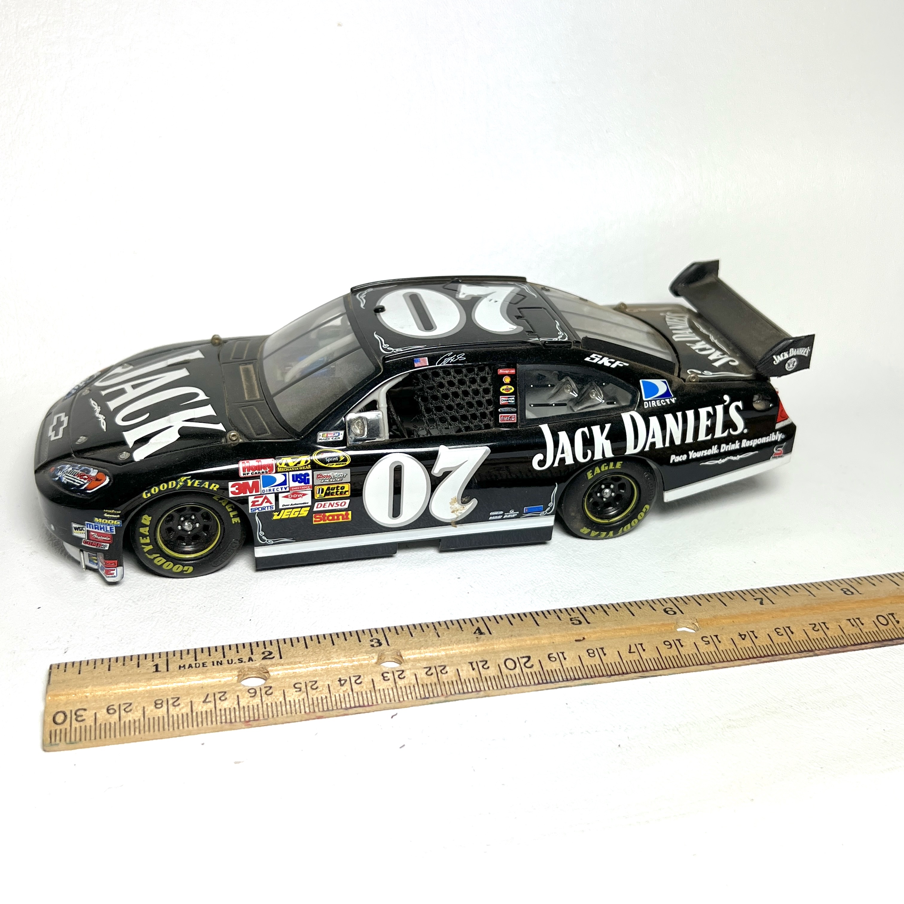 Nascar diecast 2009 shop