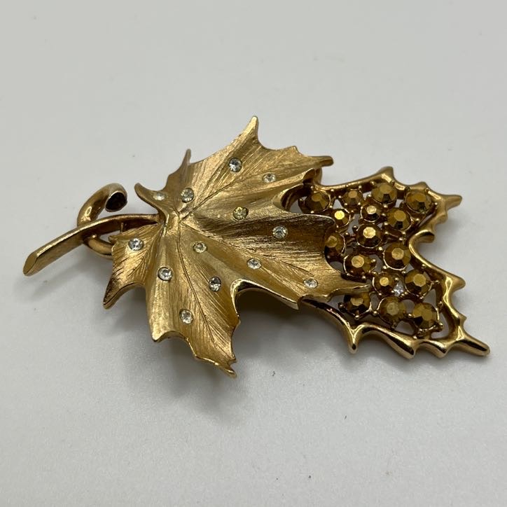Gold Tone Leaf Brooch Signed Sarah Coventry