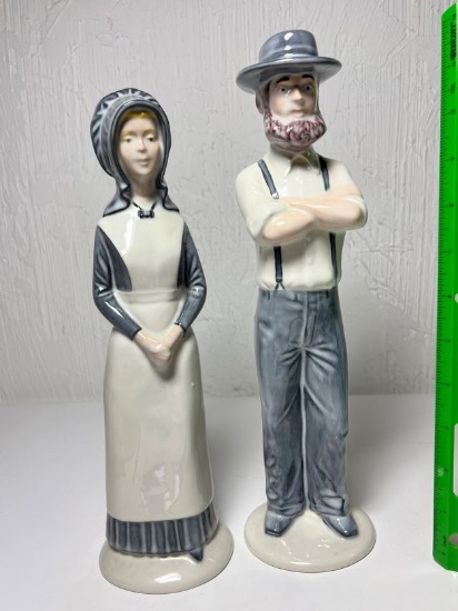 1976 Ceramic Amish Couple Tall Figurines