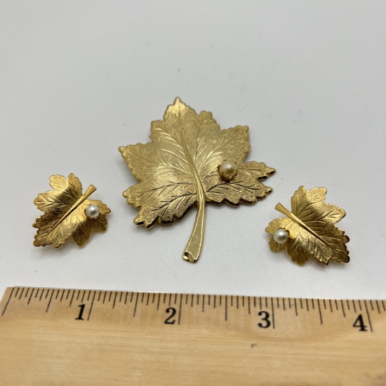Beautiful Leaf Brooch with Faux Pearl and Matching Earrings Signed Sarah Coventry