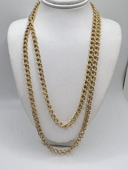 32" Gold Tone Signed Sarah Coventry Necklace