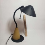 Desk Lamp - Works