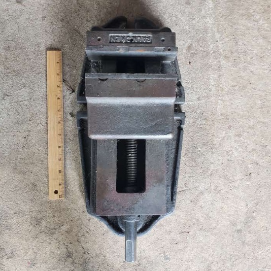 Large Palmgren Vise