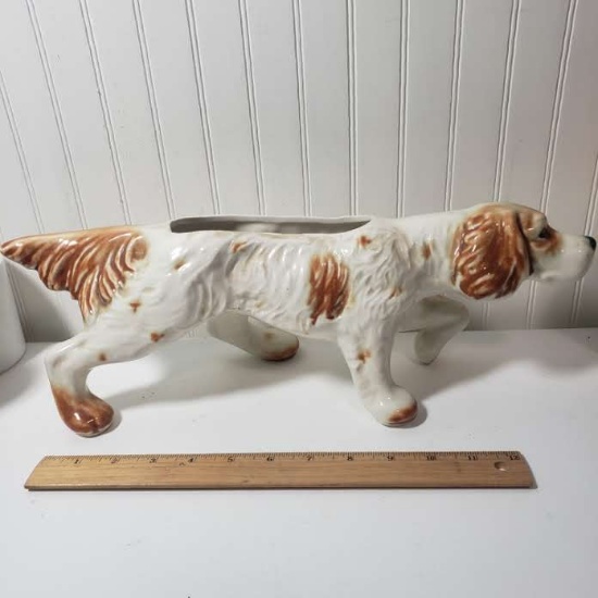 Vintage Unmarked Pointer Dog Planter