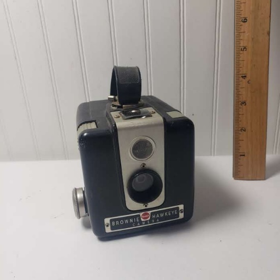 Vintage Brownie Hawkeye Camera