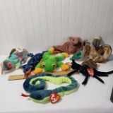 Lot of 7 Beanie Babies Reptiles and Other Critters with Tags Attached
