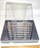 SNAP-ON 10pc 12-Point Metric Flank Drive Plus Combination Wrench Set PAKKP070 10mm-19mm in Tray