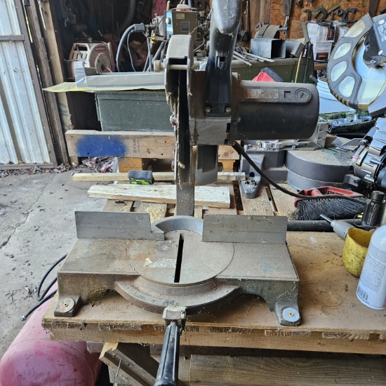 Skilsaw Professional Miter Box Saw