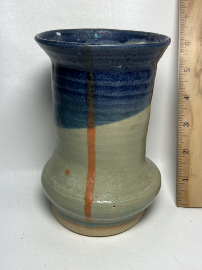 Two-Tone Drip Ribbed Pottery Vessel Signed by Artist on Bottom
