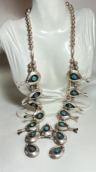 Impressive Vintage Native American Navajo Sterling Silver Necklace with Turquoise Stones