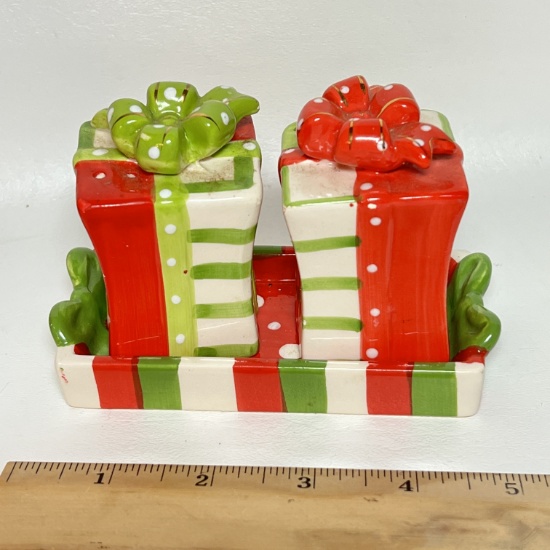 Mingle & Jingle Gift Box Salt & Pepper Shakers
