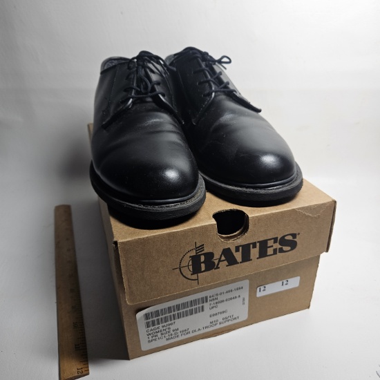 Women’s Bates Black Shoes, Size 9 - Like New