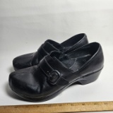 Women’s Dansko Clogs Size 38