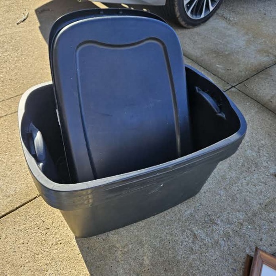 Lot of 4 Storage Totes with 3 Lids