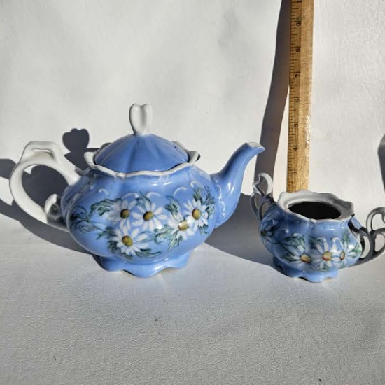 Chard Pearson Hand Painted Teapot and Sugar Bowl