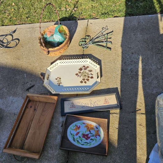 Lot of Trays, 2 Easels, Basket