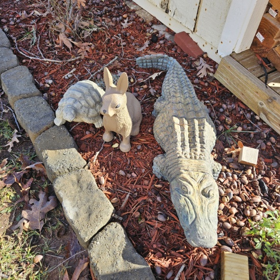 Lot of Yard Decor