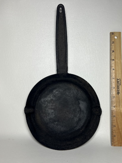 Vintage Metal Frying Pan