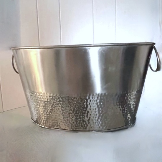 Double Handled Metal Tub with Hammered Base