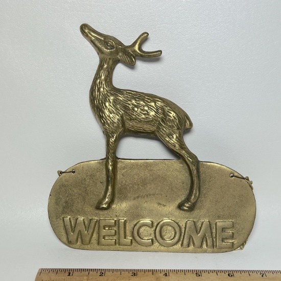 Brass Deer Welcome Sign with Chain For Hanging