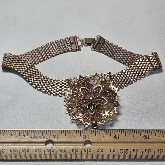 Beautiful Vintage Barclays Choker Necklace