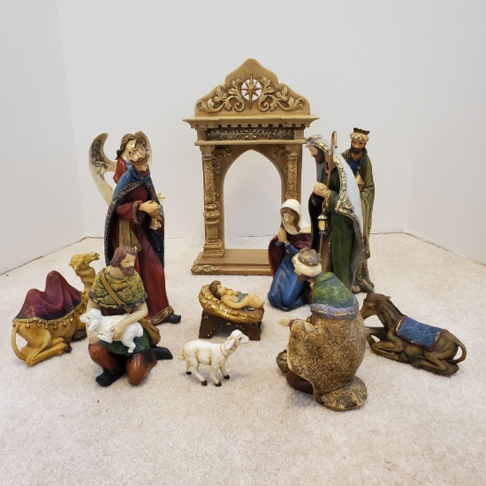 Resin 12 Piece Nativity Scene