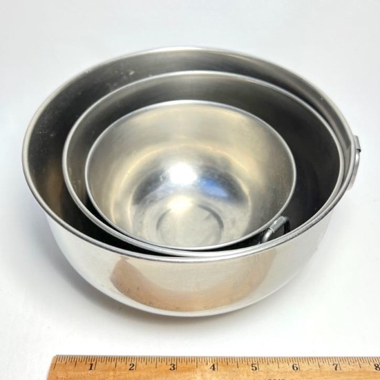 Set of 3 Stainless Steel Mixing Bowls