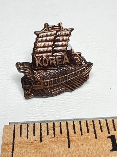 Korea Miniature Galleon Ship Pin