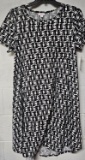 LulaRoe “Carly” Dress, Large, NWT
