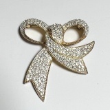 Gold Tone Rhinestone Bow Brooch