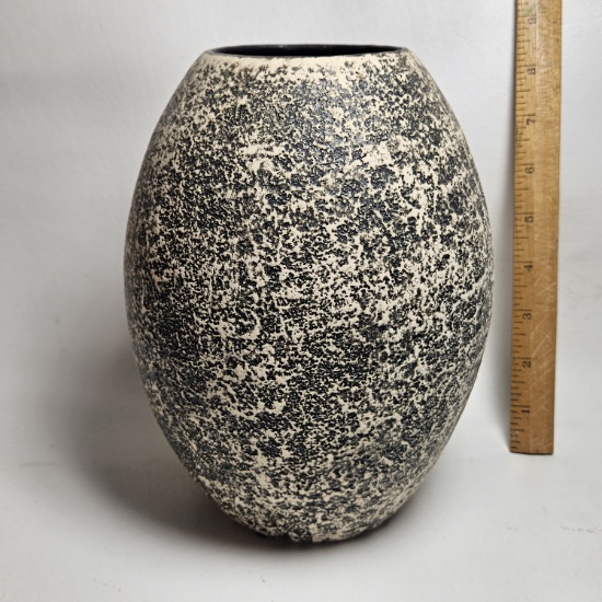 Three Hands Corp Ceramic Vase