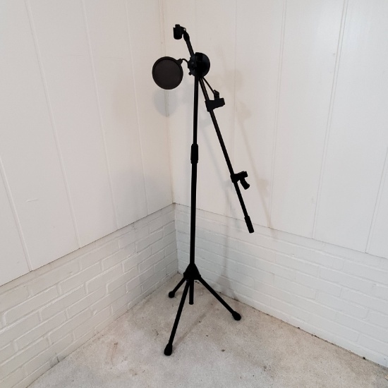Microphone Stand with Pop Filter
