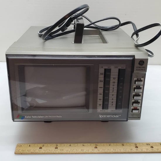 General Electric Spacemaker Color TV with FM/AM Radio - Tested and Works