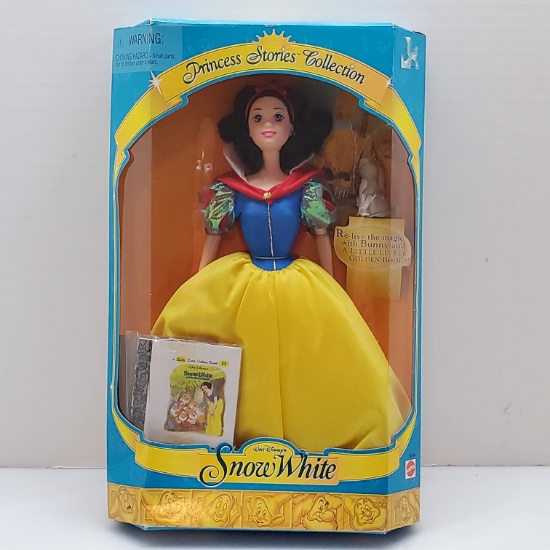 NIB 1997 Snow White Doll
