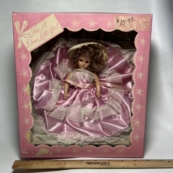 Vintage Nationality Dolls Co. "Brides Maid" in Original Box