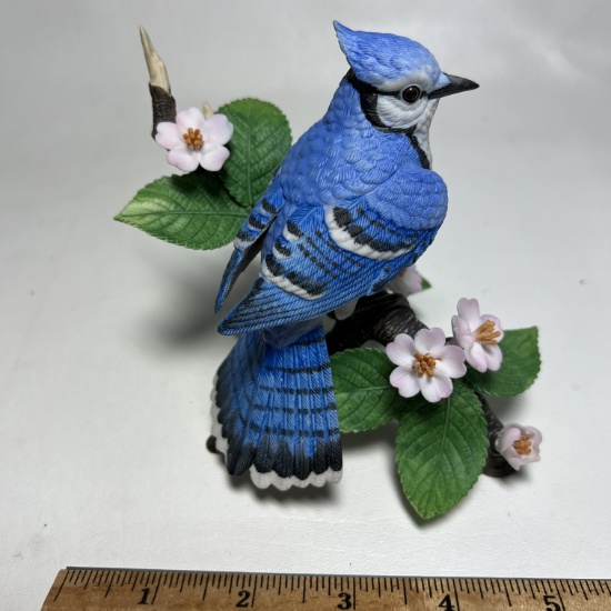 Lenox Fine Porcelain Bird Figurine - Female Bluejay 1995
