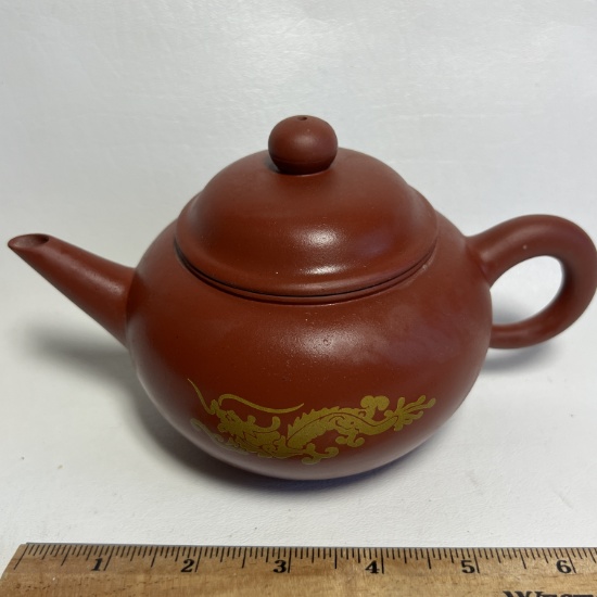 11 Pc Oriental Teapot, Cups & Saucers with Dragon Applique